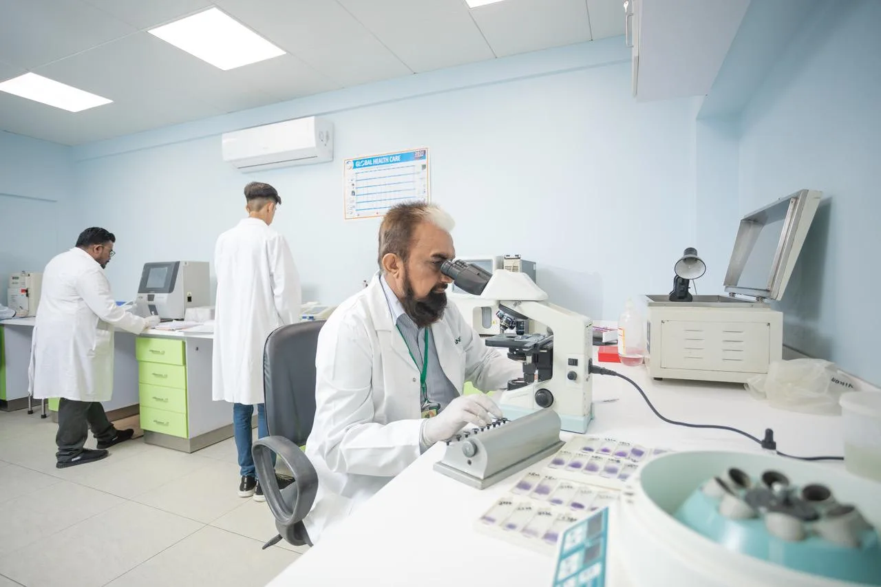 Laboratory setting representing supplement quality testing